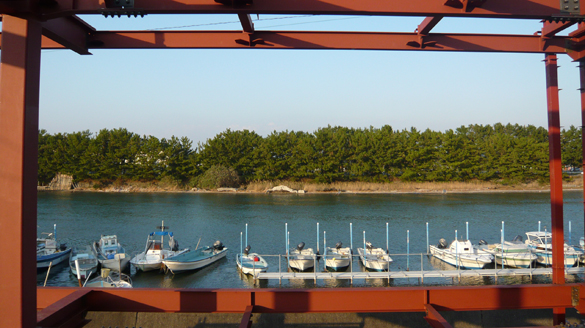 海を眺めながら。