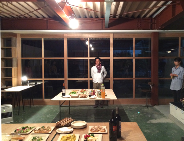 天野君の新しい事務所。