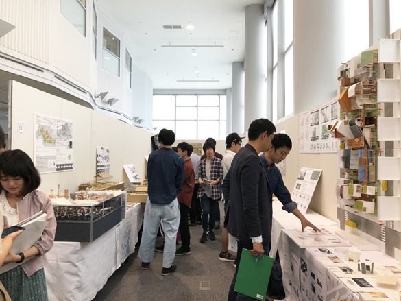 卒業設計コンクール。