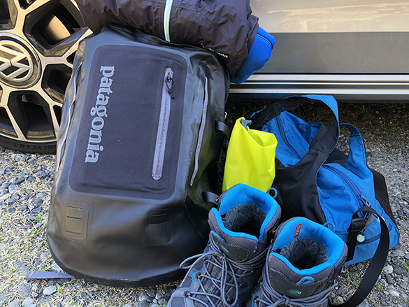 キャンプイン。